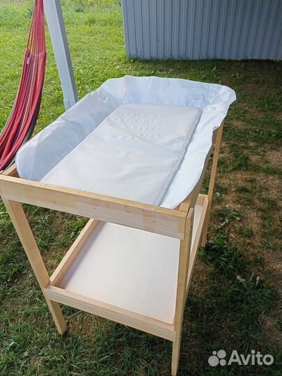 Пеленальный столик 