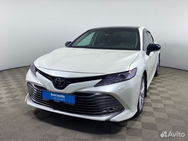 Toyota Camry, 2021