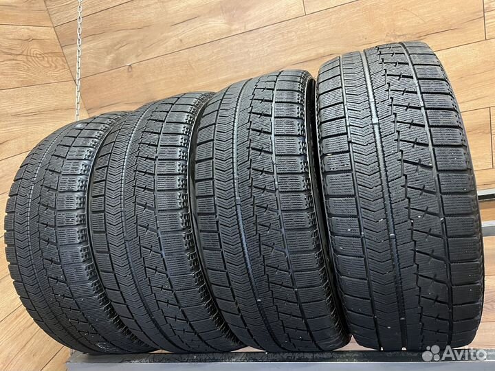 Bridgestone Blizzak VRX 205/55 R16