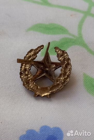 Кокарда звезда