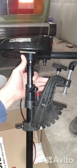 Лодочный электро мотор