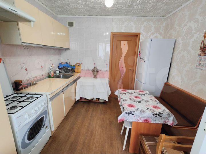 2-к. квартира, 53 м², 3/5 эт.