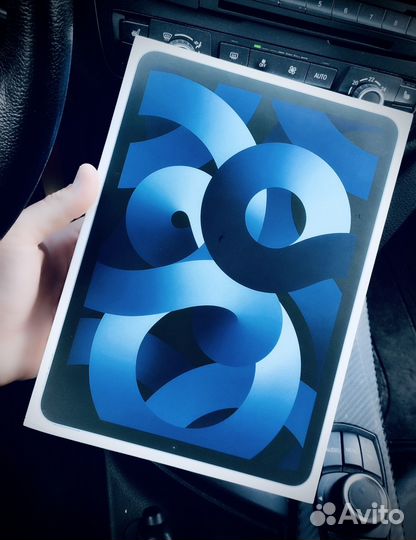 Apple iPad Air 5 M1 (2022) с SIM-картой
