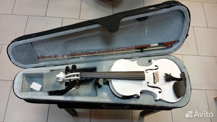 Электроакустическая скрипка-brahner EV-380/MWH Б/У