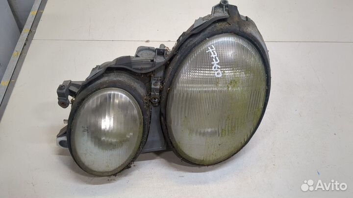 Фара (передняя) Mercedes CLK W208, 2000