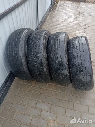 Bridgestone Dueler H/T D684 II 265/65 R17 110H