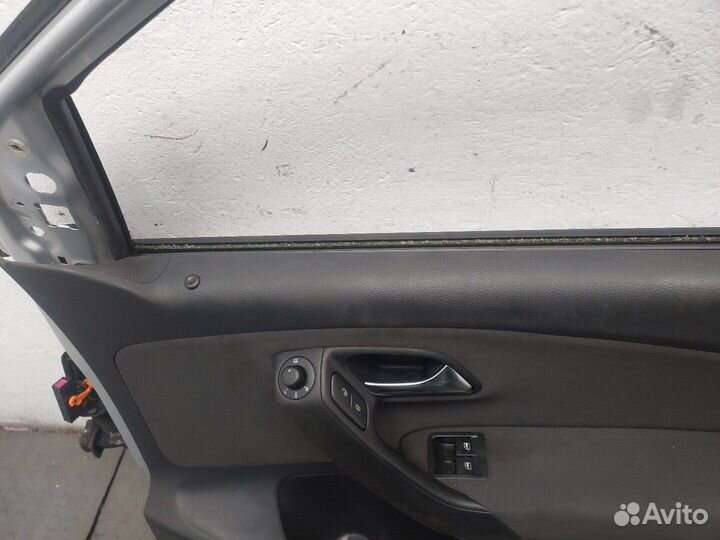 Дверь боковая правая передняя Volkswagen Polo