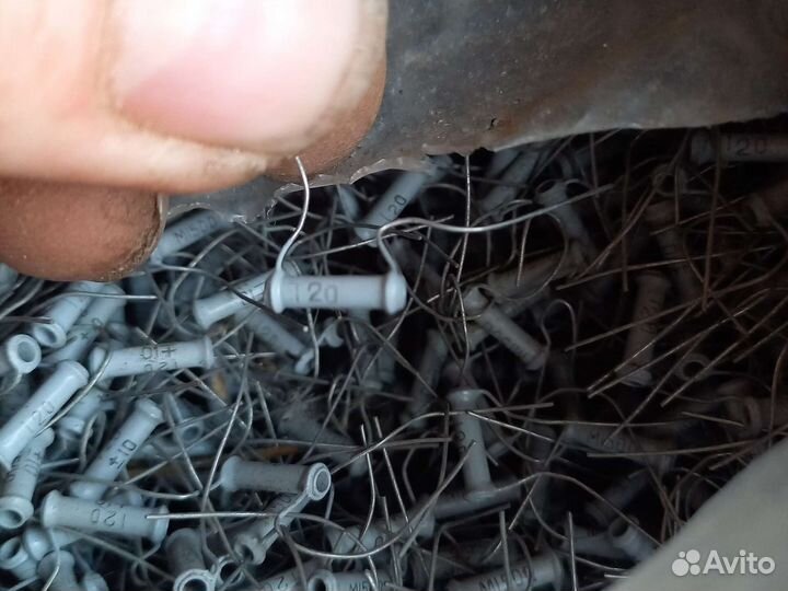 Конденсатор трубчатый