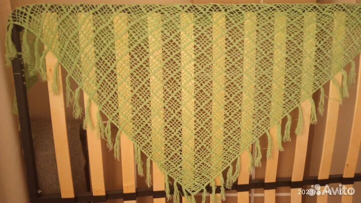 Шаль вязаная крючком