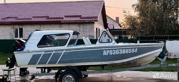 Продаю лодку Прогресс 4 с мотором Tohatsu