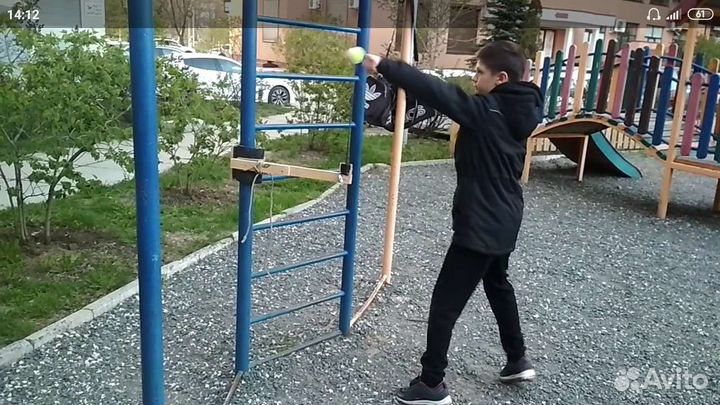 Тренажёр для бокса