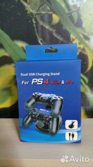 Зарядка-подставка для геймпадов PS4