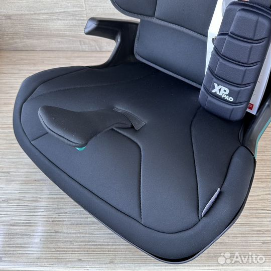 Детское автокресло britax romer kidfix isize новое
