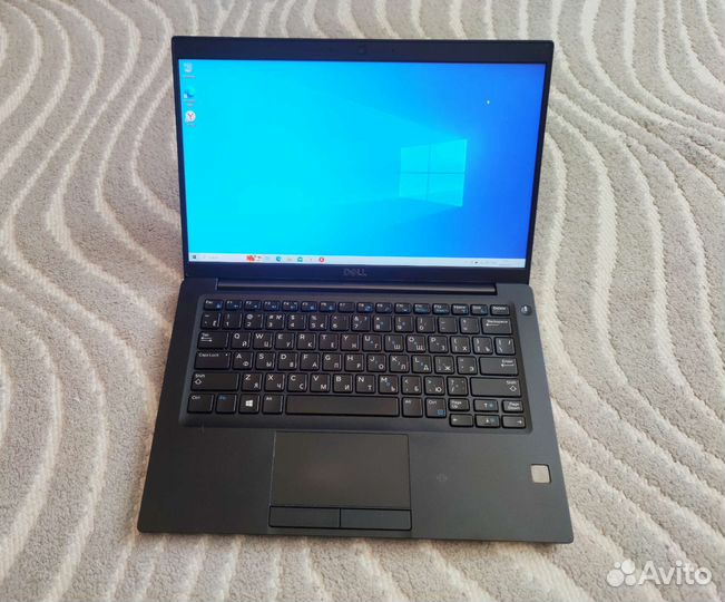 Современный мощный Dell Latitude 7390 i5 8-gen