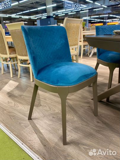 Большой выбор стульев