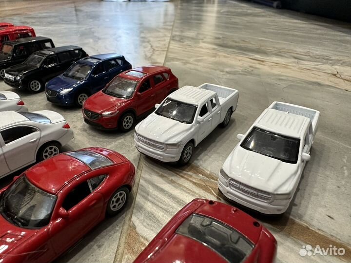 Машинки Welly