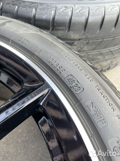 Bridgestone Turanza T005 255/40 R20 и 285/35 R20