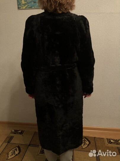 Шуба натуральный мех мутон