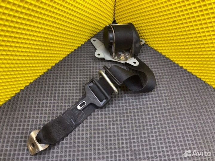 Ремень безопасности задний левый Mercedes-Benz