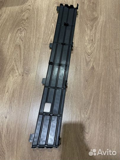 Накладки решетки переднего бампера Volkswagen polo