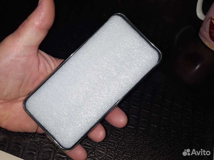 Чехлы на iPhone 8 Plus, 6S plus, XR