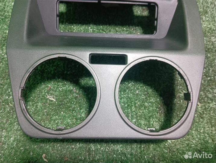 Накладка консоли Land Rover Discovery 4 2010