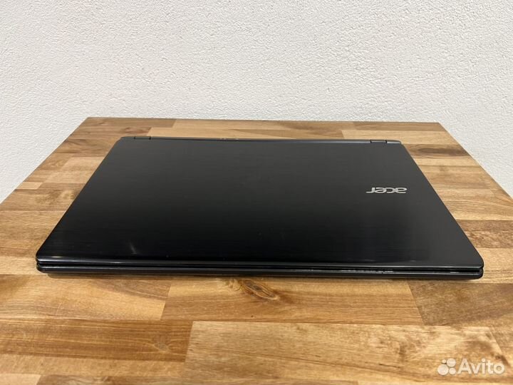 Металлический ультрабук Acer A8 4 ядра 8Gb SSD 256