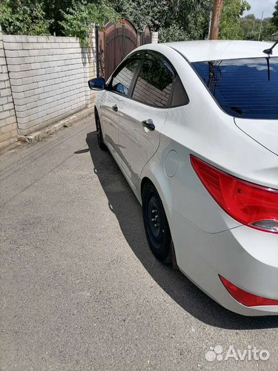 Hyundai Solaris 1.4 МТ, 2015, 232 000 км