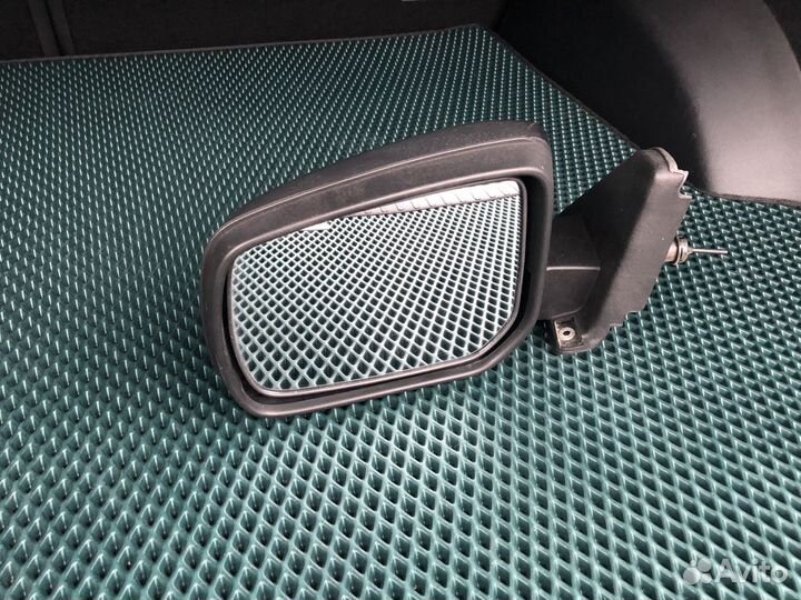 Боковое зеркало на Лада Нива Ваз 2121 4х4