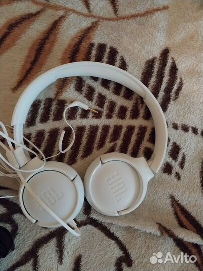 Наушники jbl проводные