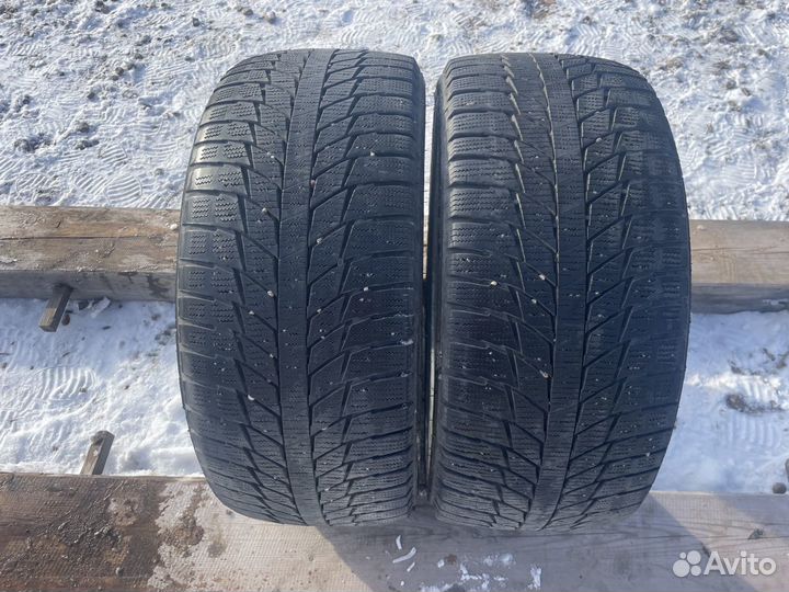 Triangle Snowlink TWT02 235/40 R18