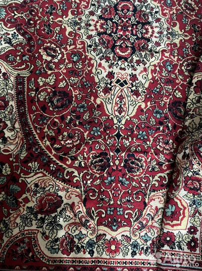 Ковер шерстяной