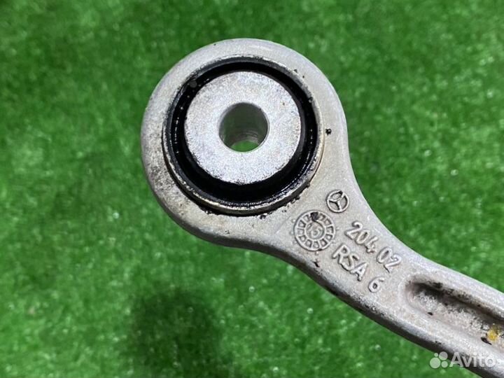 Рычаг задней подвески нижний задний правый