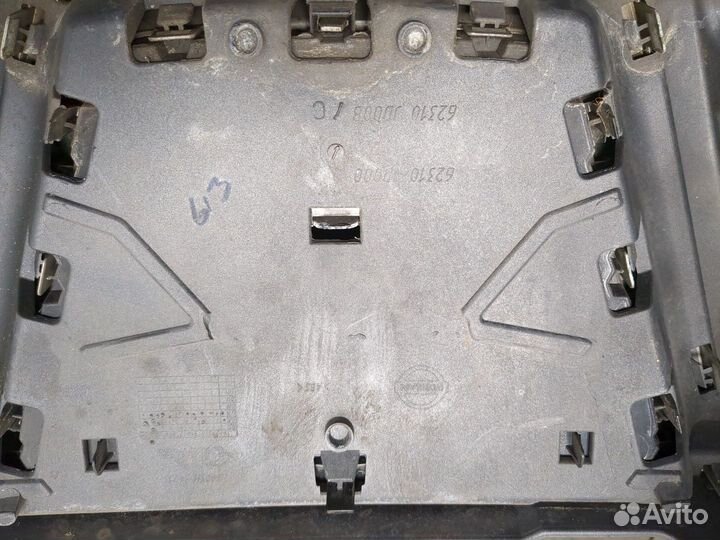 Решетка радиатора Nissan Qashqai, 2006