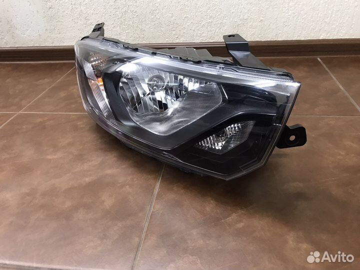 Фара Лада Гранта FL