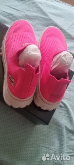 Кроссовки летние