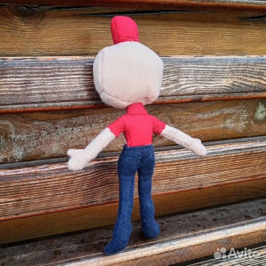 Игрушка Ларри Нидлмаер / Удивительный мир Гамбола