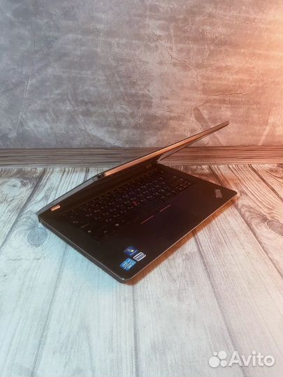 Ноутбук Lenovо ThinkPad / 320gb HDD/ Grарhics / i3