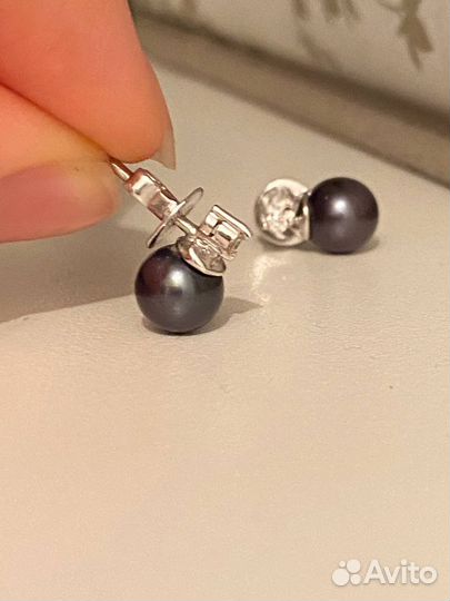 Серьги из белого золота 750 с жемчугом