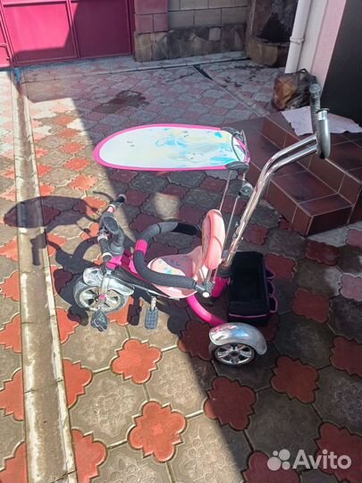 Детский трехколесный велосипед коляска