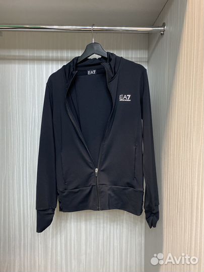 Костюм Emporio Armani спортивный M