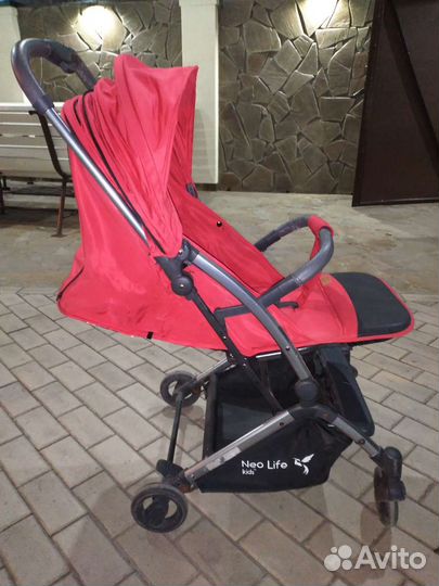 Прогулочная коляска