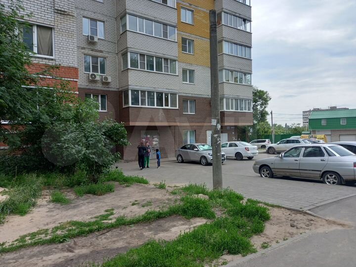 Торговая площадь, 66 м²