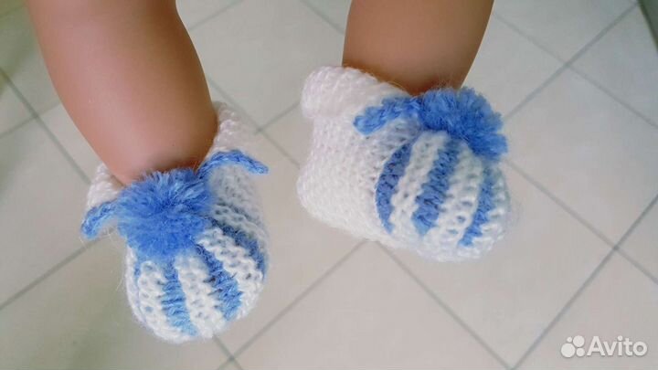 Пинетки для куклы вязаные