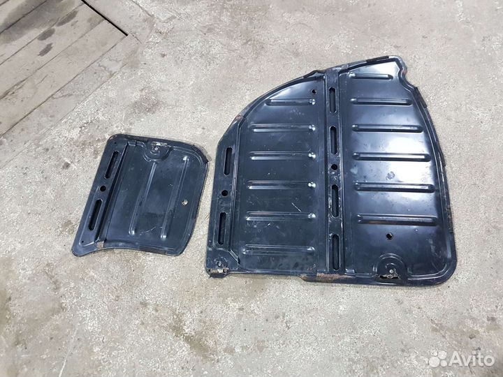 Пол багажника Volkswagen Passat B3