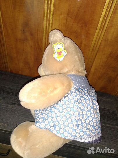 Плюшевый медведь