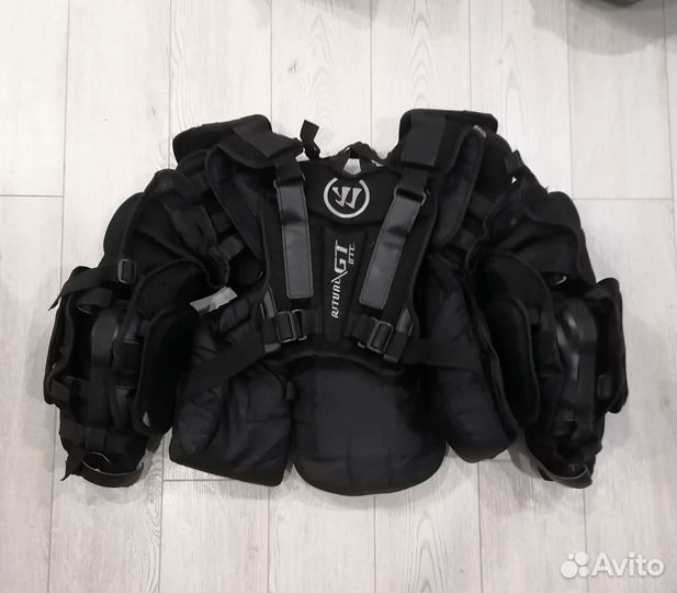 Вратарский нагрудник warrior