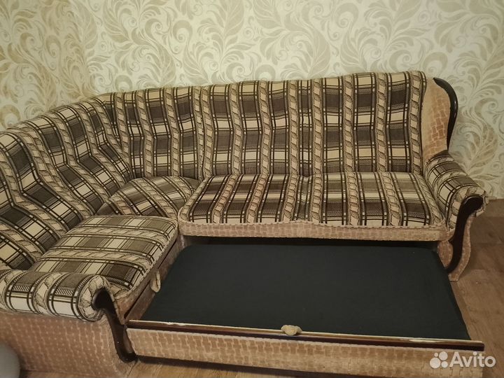 Угловой диван бу