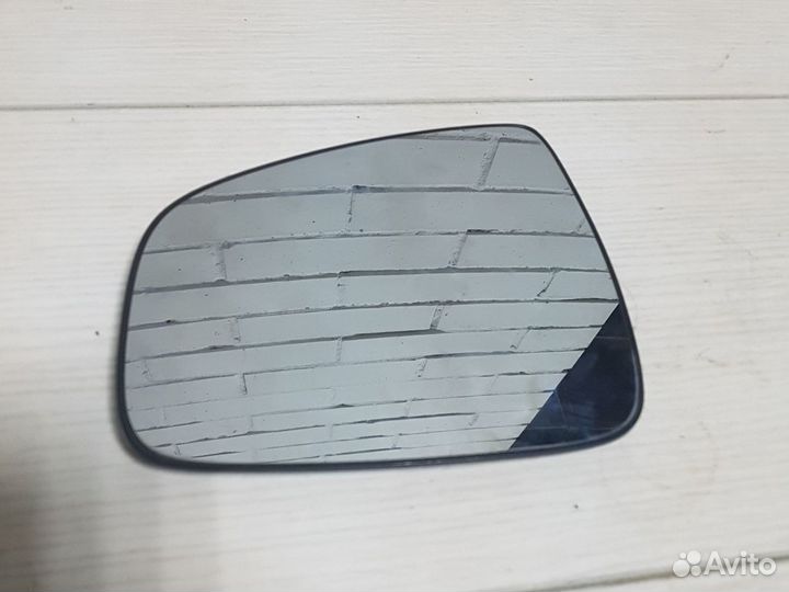 Зеркало левое Largus Logan Sandero Duster