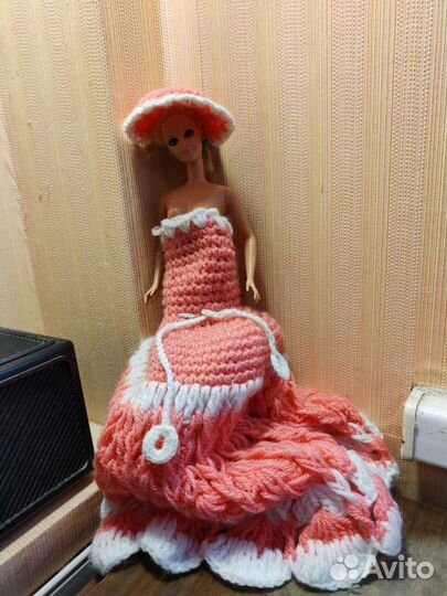 Кукла барби с одеждой